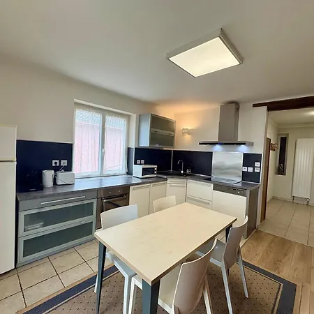 Hébergement de vacances Maison Des 3 Vallées - Wifi Véranda
